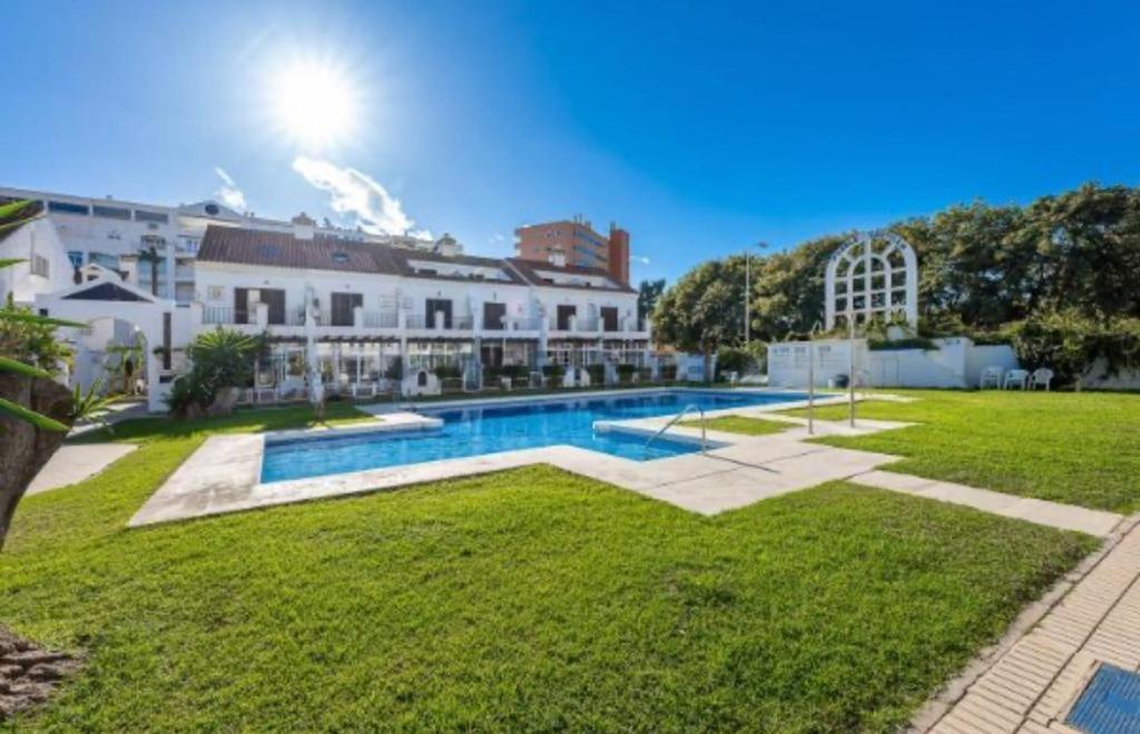 Piso En Fuengirola Castillo Sohail Bagian luar foto